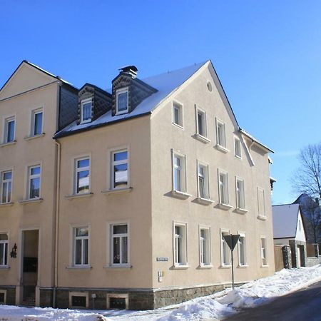 Ferienwohnung "Kuechenmeister" シュレッタウ エクステリア 写真